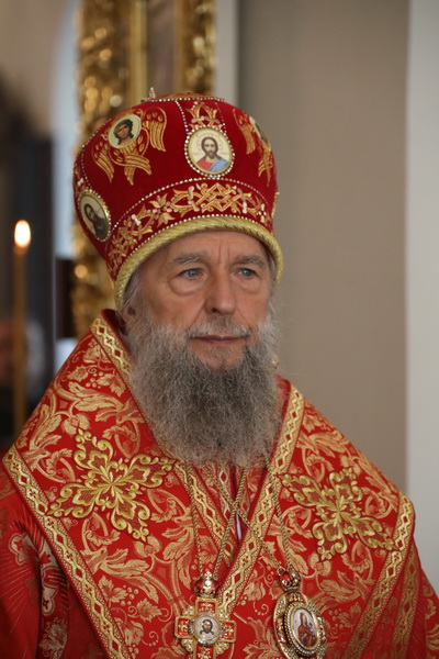 митрополит Саранский и Мордовский Зиновий возглавил Божественную литургию в храме 